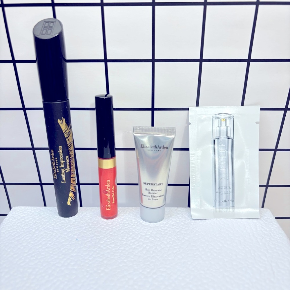 2/$30 🆕 Elizabeth Arden Makeup set